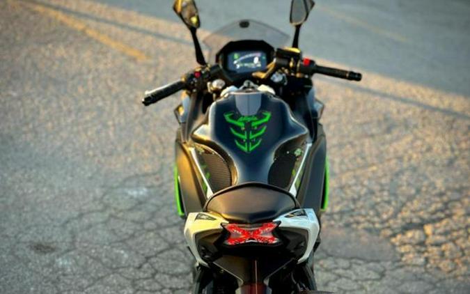 2022 Kawasaki Ninja® 650 ABS KRT Edition