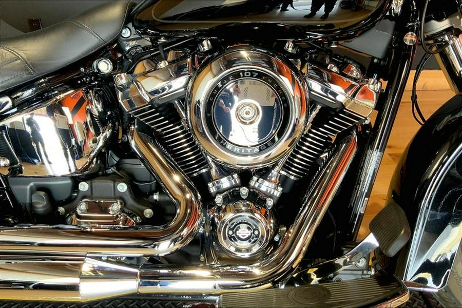 2020 Harley-Davidson® FLHC - Softail® Heritage Classic