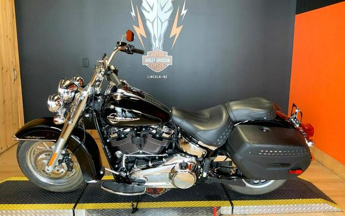 2020 Harley-Davidson® FLHC - Softail® Heritage Classic