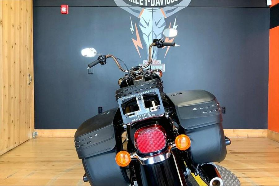 2020 Harley-Davidson® FLHC - Softail® Heritage Classic