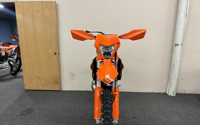 2027 KTM XC 300 W