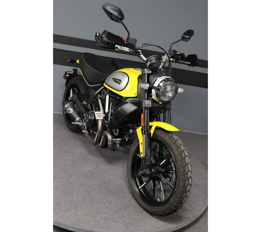 2022 Ducati Scrambler Icon 62 Yellow