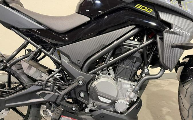 2026 CFMOTO NK 300