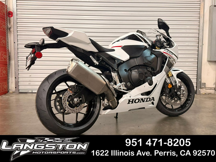 2026 Honda® CBR1000RR ABS