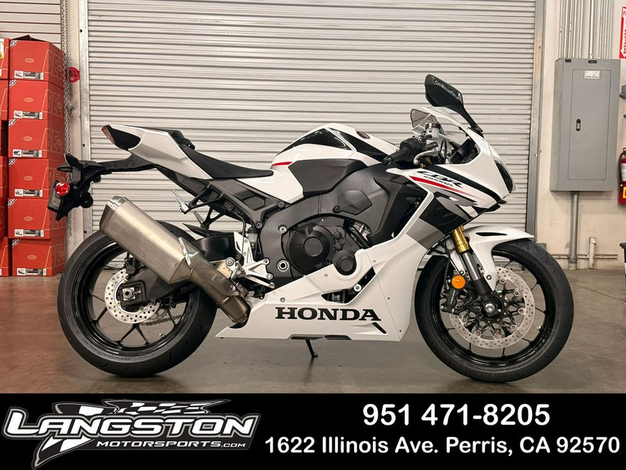 2026 Honda® CBR1000RR ABS