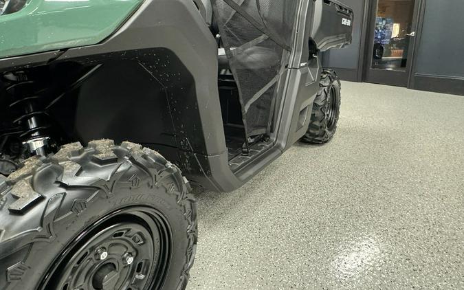2026 Can-Am Defender DPS HD7