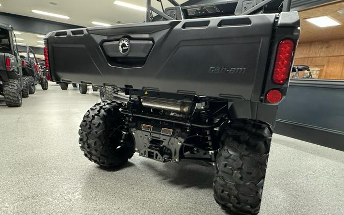2026 Can-Am Defender DPS HD7