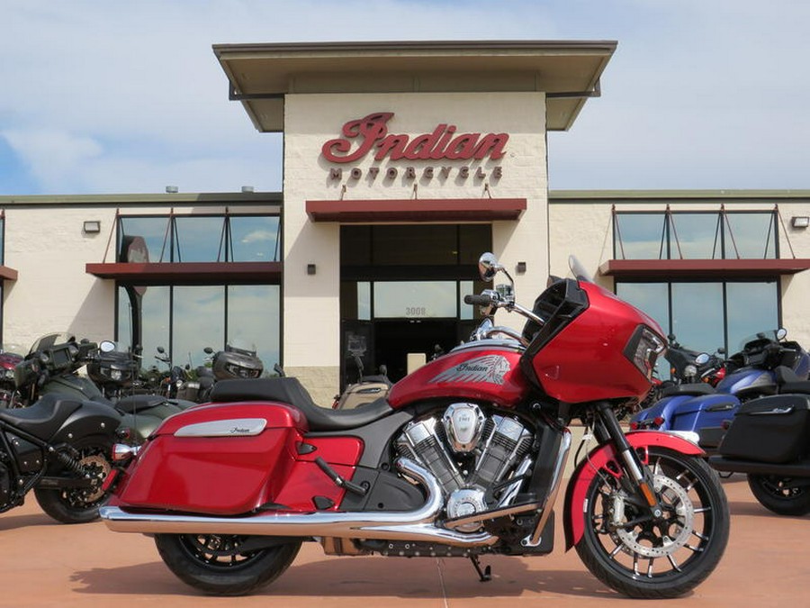 2024 Indian Motorcycle® Challenger® Limited Sunset Red Metallic