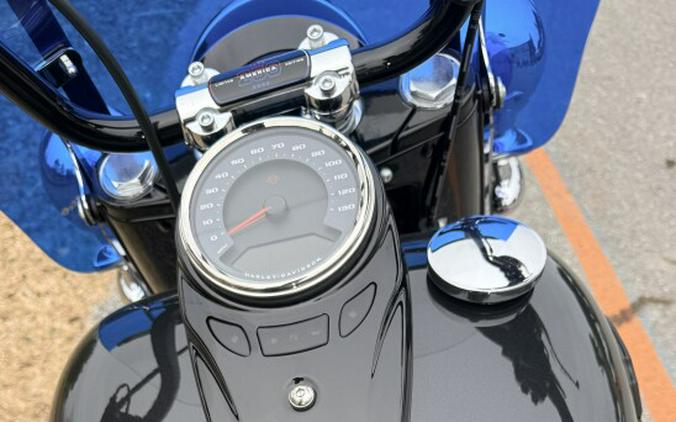 2026 Harley-Davidson® FLHC Heritage Classic®