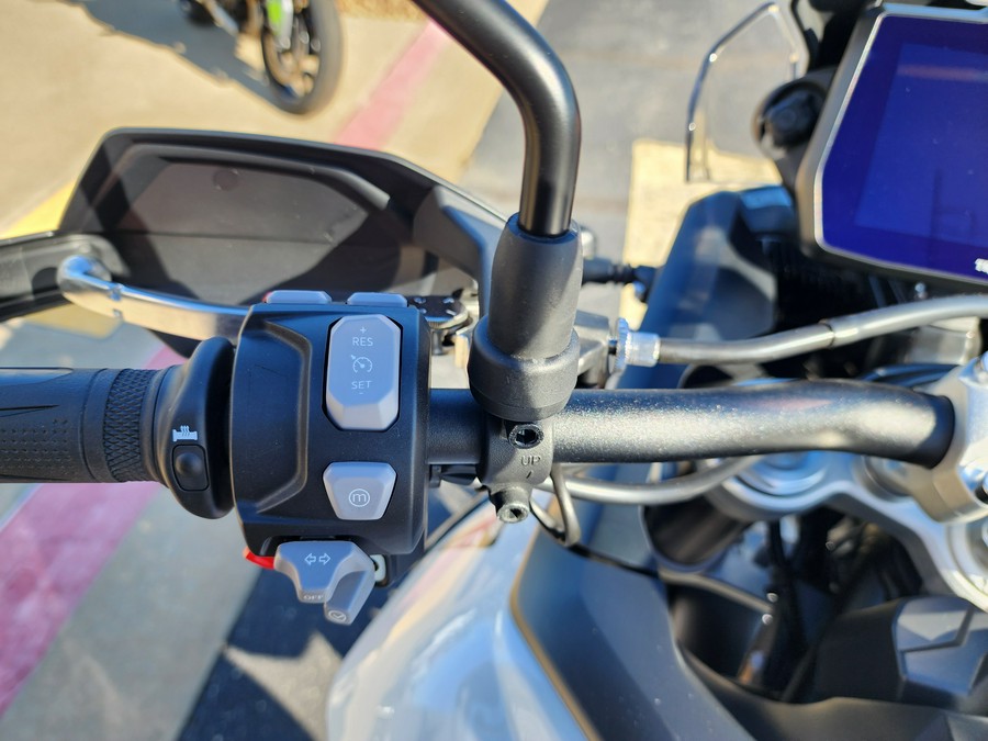 2025 Triumph Tiger 900 GT Pro