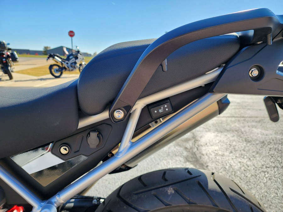 2025 Triumph Tiger 900 GT Pro