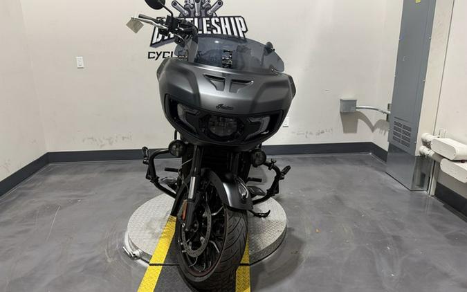 2021 Indian Challenger Dark Horse Thunder Black Smoke