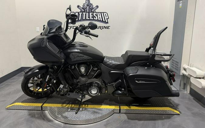 2021 Indian Challenger Dark Horse Thunder Black Smoke