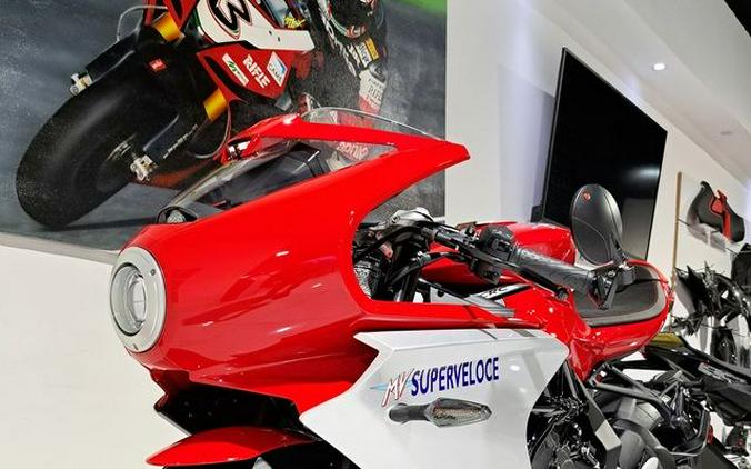 2022 MV Agusta Superveloce 800