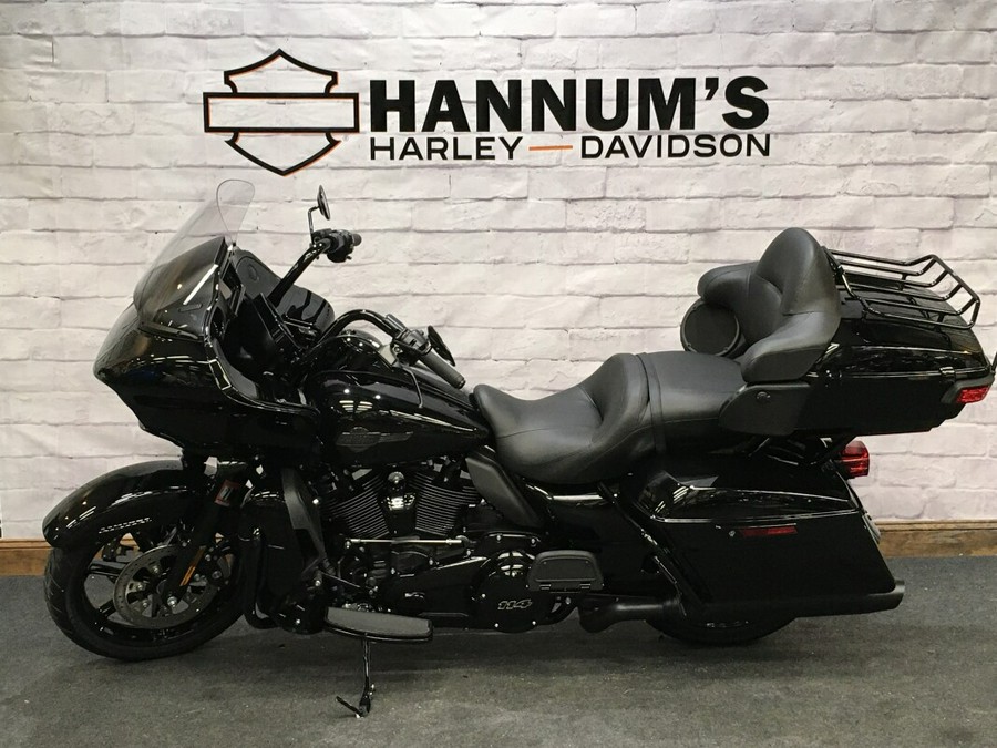 2024 Harley-Davidson Road Glide Limited Black FLTRK