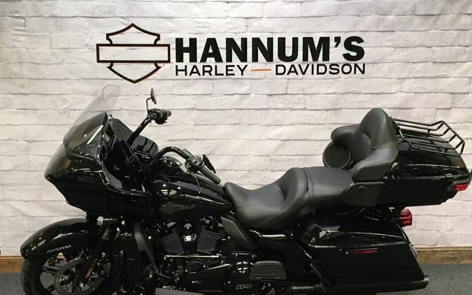 2024 Harley-Davidson Road Glide Limited Black FLTRK