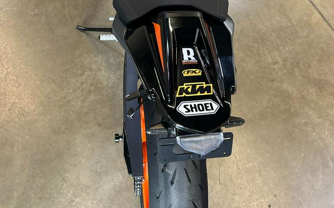 2020 KTM 890 Duke R