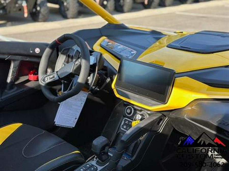 2024 Can-Am Maverick R X RS with Smart-Shox