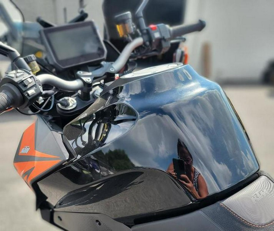 2020 KTM 1290 Super Duke GT