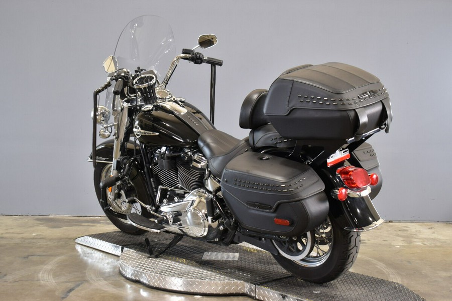 2020 Harley-Davidson Heritage Classic 107