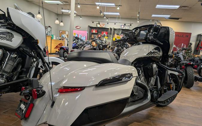 2026 Indian Motorcycle® Chieftain® PowerPlus Dark Horse® 112 w/PowerBand Chalk with Black Metallic
