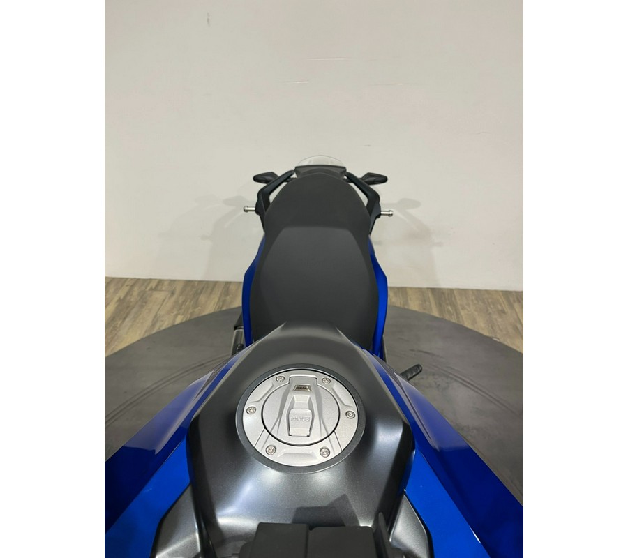 2023 BMW F 900 XR