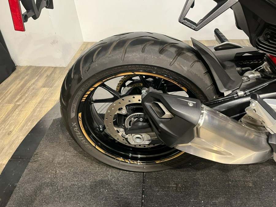 2023 BMW F 900 XR