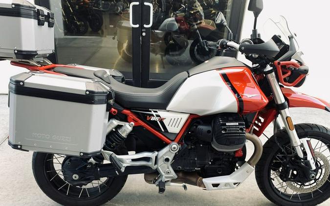 2022 Moto Guzzi V85 TT Adventure E5