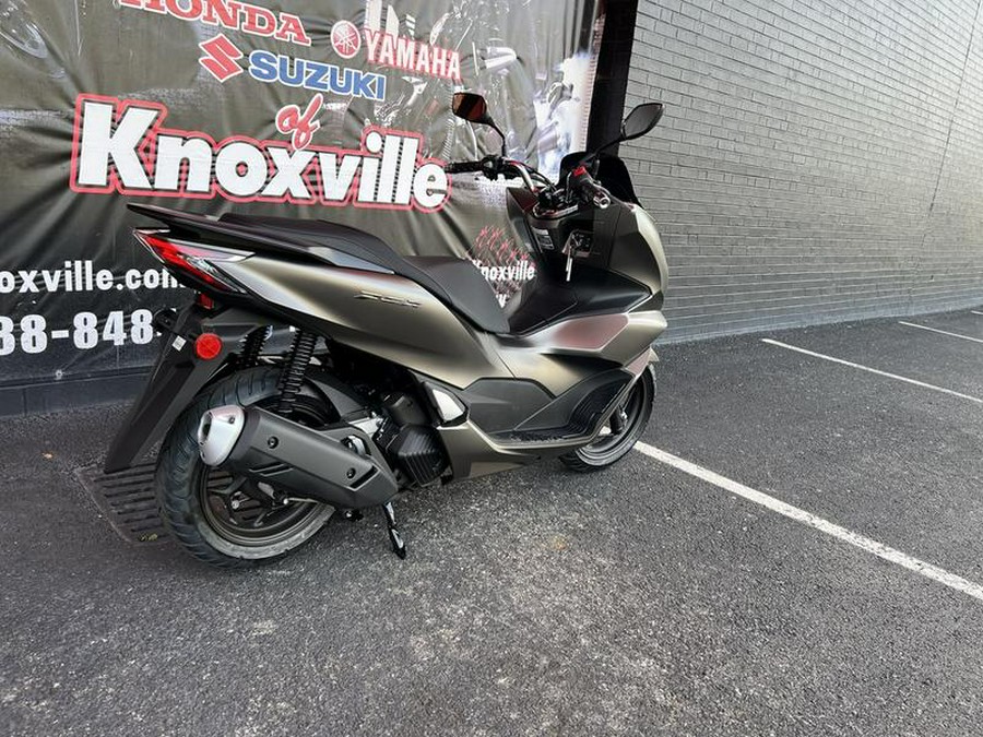 2023 Honda® PCX150P