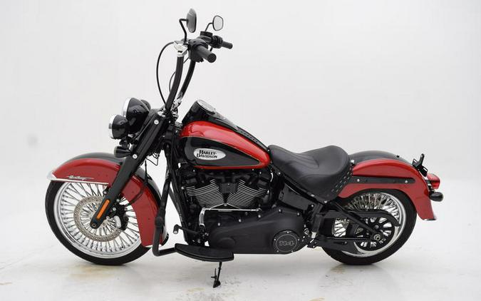 2022 Harley-Davidson® FLHCS - Heritage Classic 114