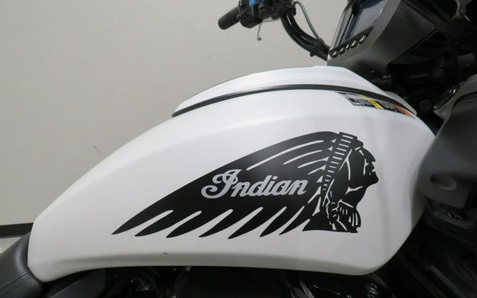 2020 Indian Motorcycle® Challenger Dark Horse White Smoke