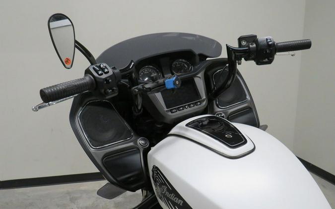 2020 Indian Motorcycle® Challenger Dark Horse White Smoke