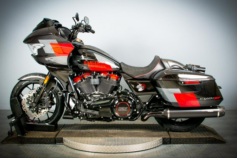 2025 Harley-Davidson CVO Road Glide ST FLTRXSTSE