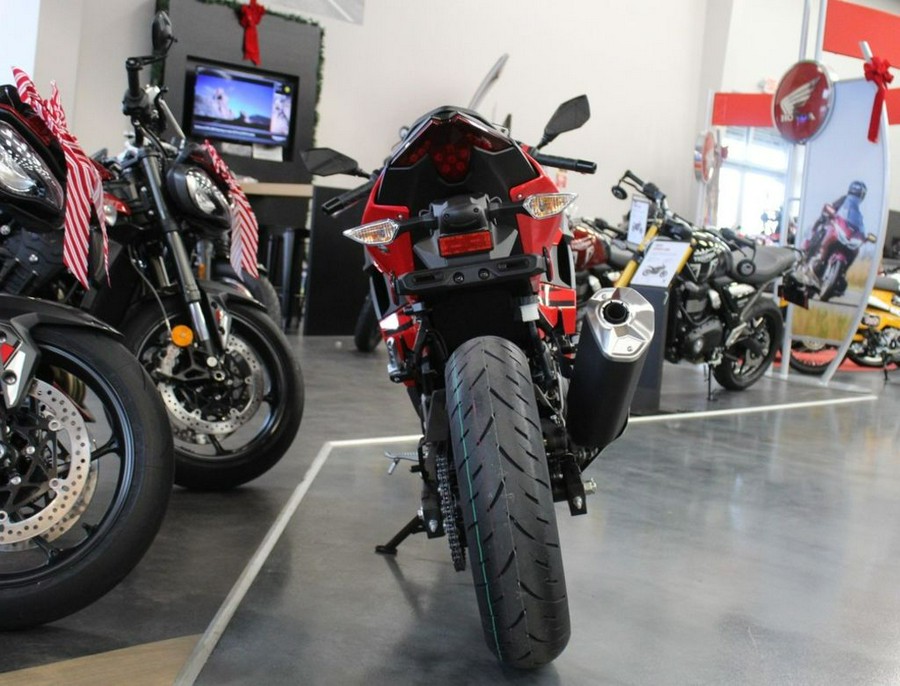 2025 Kawasaki Ninja® 500 ABS