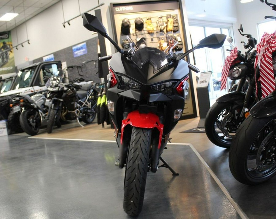 2025 Kawasaki Ninja® 500 ABS