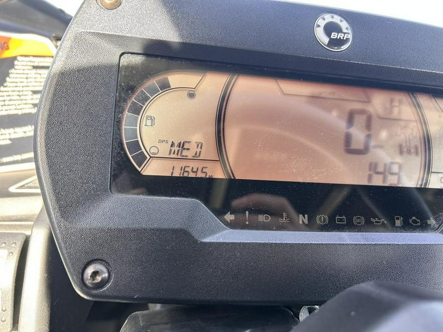 2023 Can-Am® Maverick X3 MAX X rs Turbo RR Intense Blue / Carbon Black / Chalk Grey