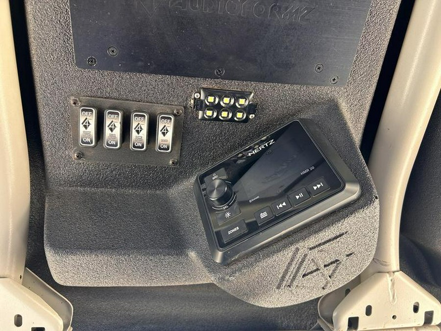 2023 Can-Am® Maverick X3 MAX X rs Turbo RR Intense Blue / Carbon Black / Chalk Grey