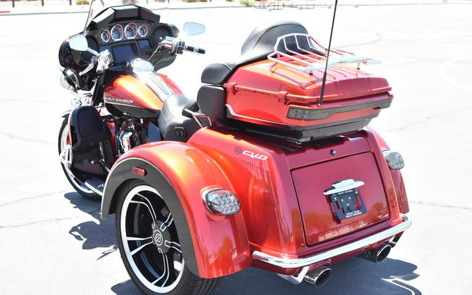 2021 Harley-Davidson CVO Tri Glide Sunset Orange & Sunset Black