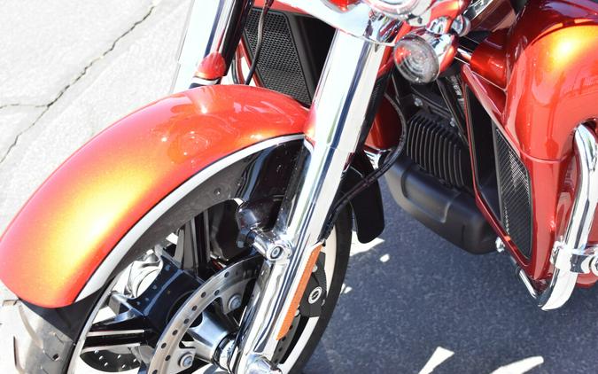 2021 Harley-Davidson CVO Tri Glide Sunset Orange & Sunset Black