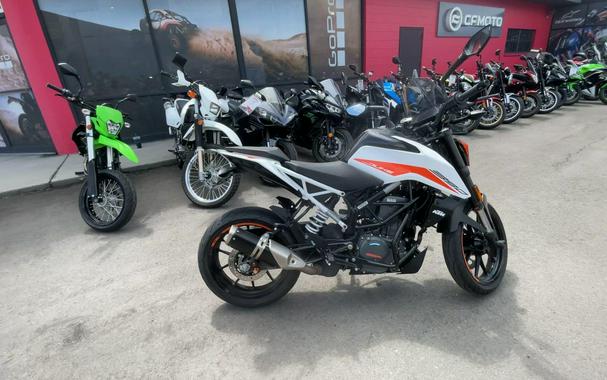 2022 KTM 390 DUKE