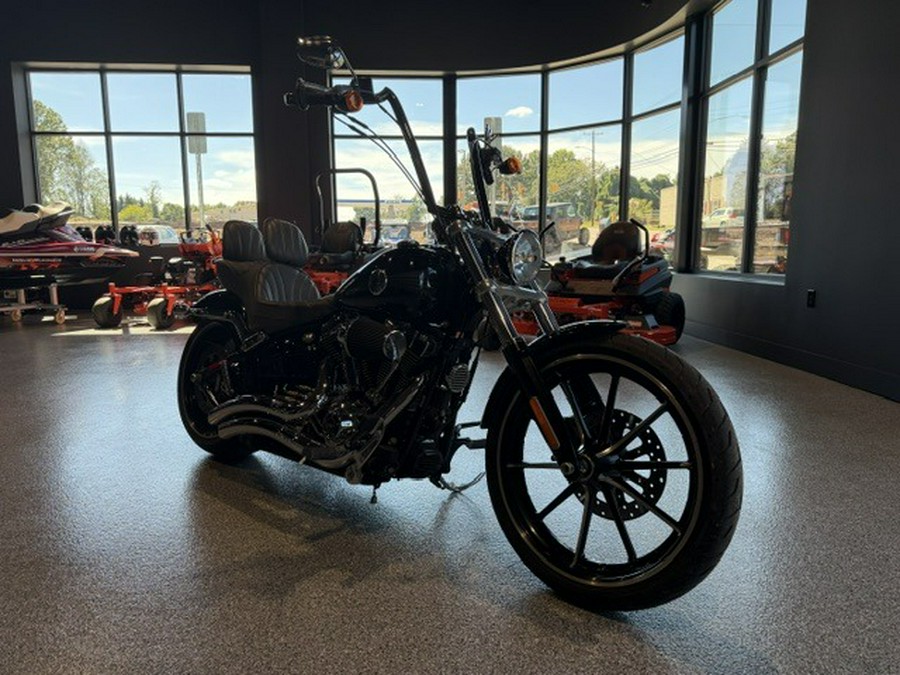 2014 Harley-Davidson Breakout®