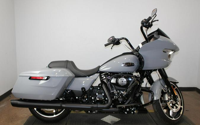 2026 Harley-Davidson® Road Glide® DRK BILIARD GRY