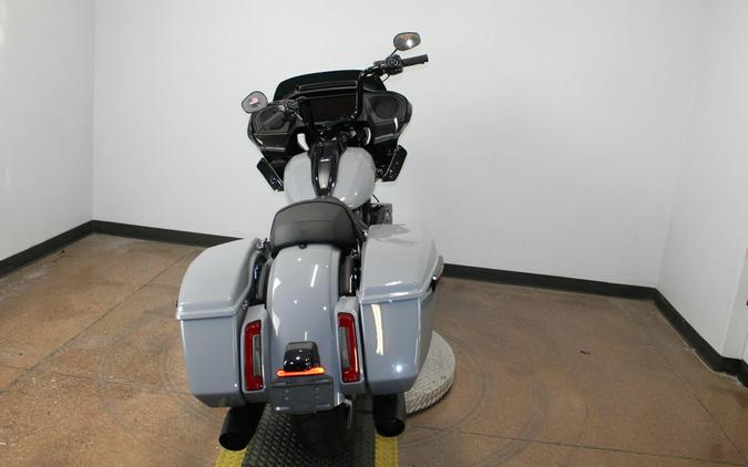 2026 Harley-Davidson® Road Glide® DRK BILIARD GRY