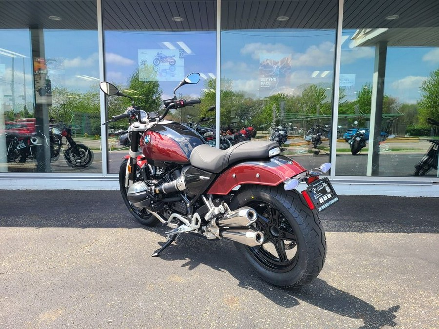 2024 BMW R 12 Aventurin Red Metallic