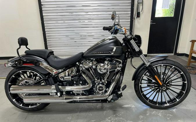 2023 Harley-Davidson Breakout 117 First Look [8 Fast Facts]