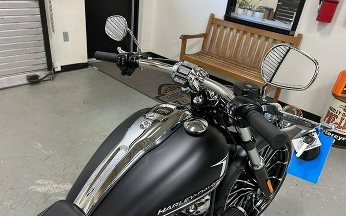 2023 Harley-Davidson Softail FXBR - Breakout 117