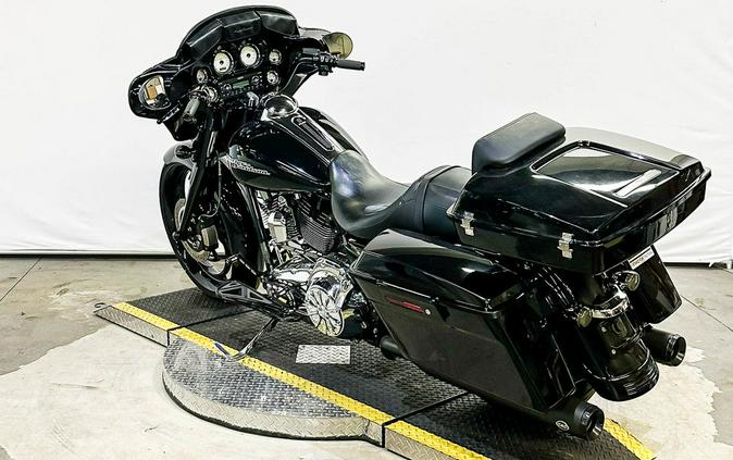 2013 Harley-Davidson® FLHX - Street Glide®