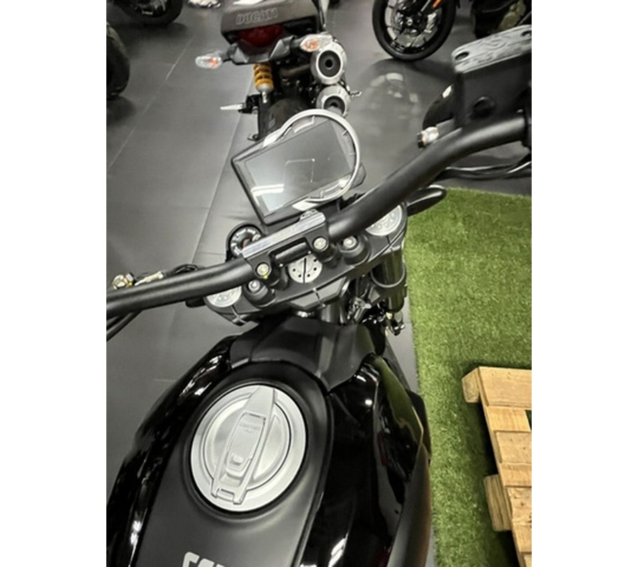 2025 Ducati Scrambler Full Throttle