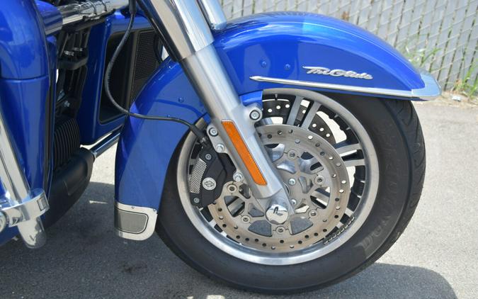 2024 Harley-Davidson Tri Glide Ultra Blue Burst