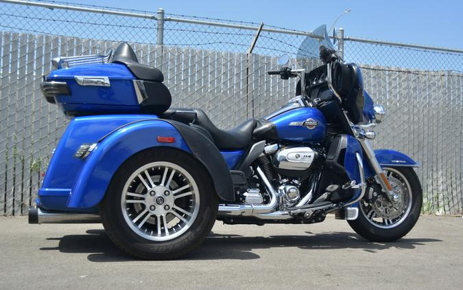 2024 Harley-Davidson Tri Glide Ultra Blue Burst